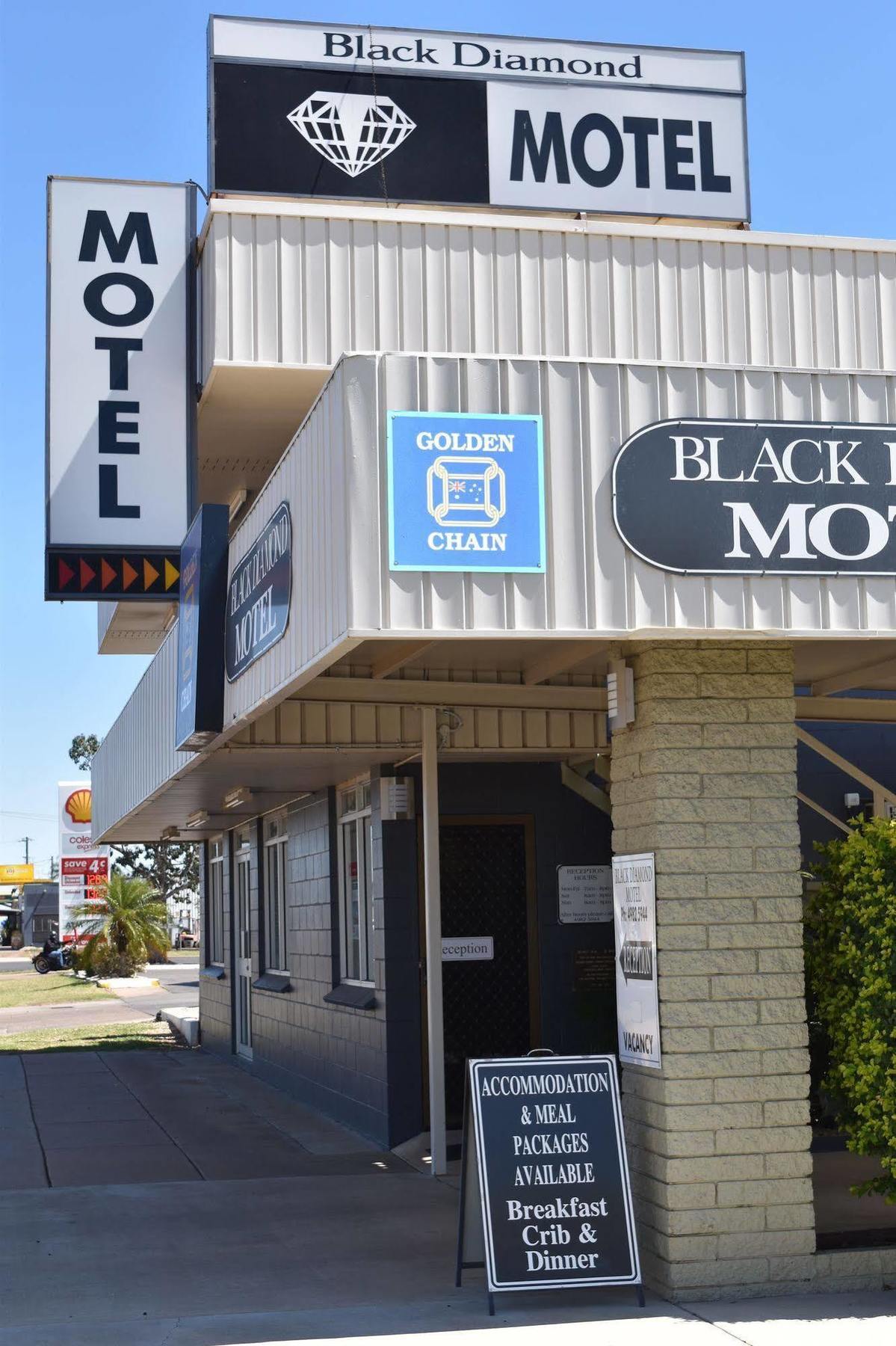 Black Diamond Motel Блэкуотер Экстерьер фото